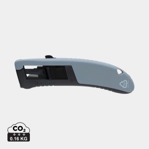 RCS certified recycled plastic Auto retract safety knife P112.602