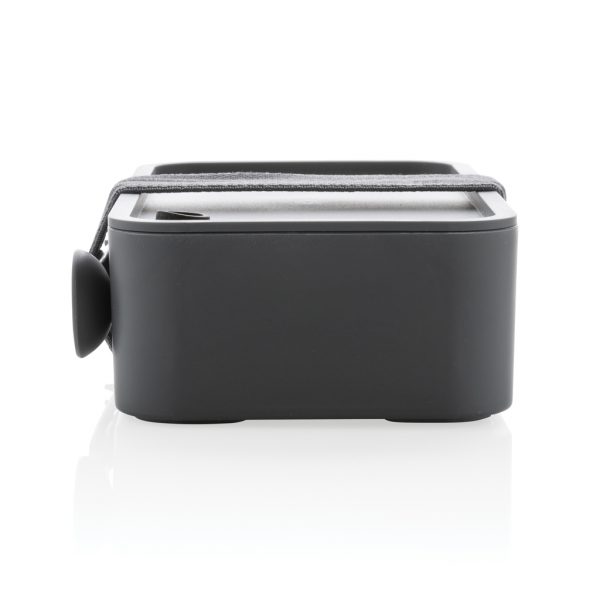 PP lunchbox with spork P269.592