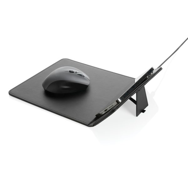 Swiss Peak RCS recycled PU 10W wireless charging mousepad P300.241