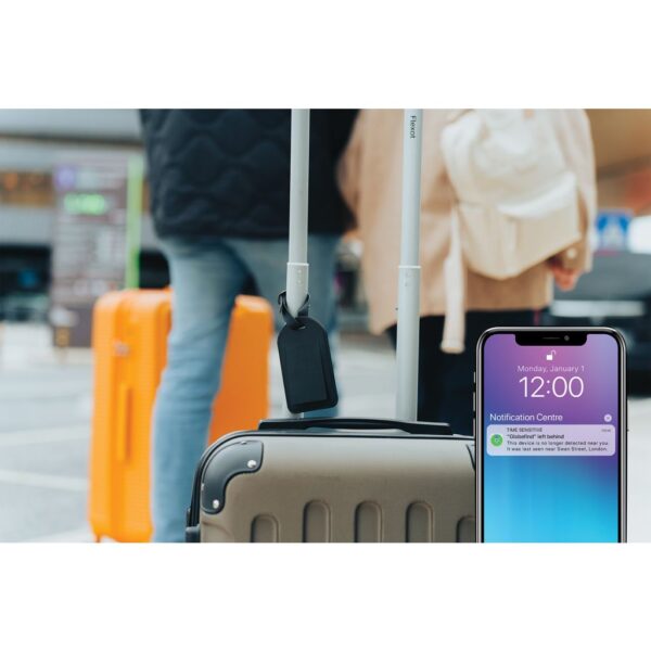 Globetrack RCSrPolyester luggage tag with worldwide locating P301.5501