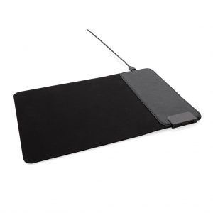 Mousepad with 15W wireless charging and USB ports P308.211