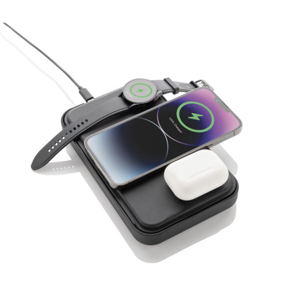 Swiss Peak RCS recycled travel case with 3 in 1 charger P309.0501