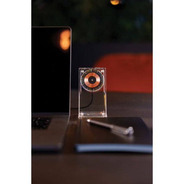 Magcharge 15W magnetic wireless charging stand P309.0800