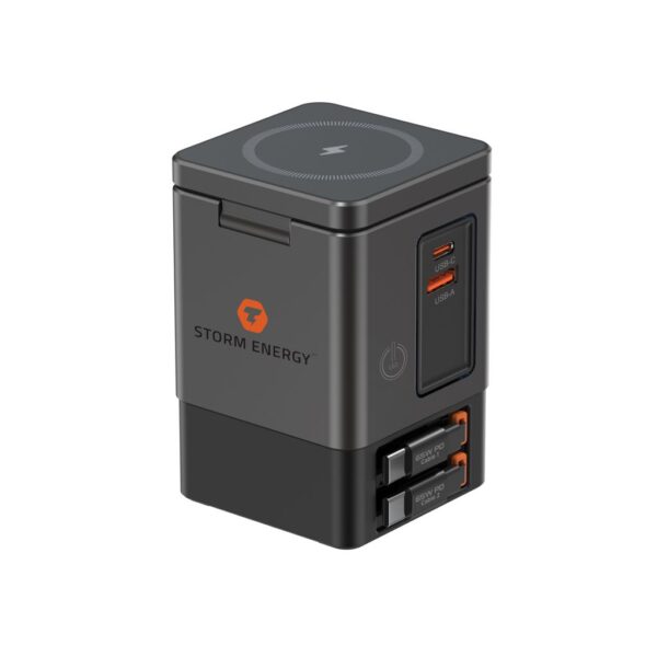 Urban Vitamin Sacramento 105W GAN charger+retractable cables P309.5402
