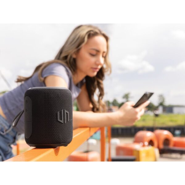 Urban Vitamin Palmdale RCS rplastic 16W speaker IPX7 P331.521