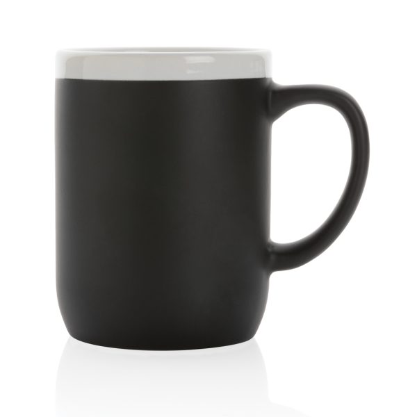 Ceramic mug with white rim P434.091