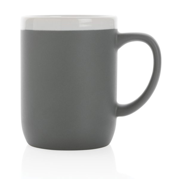 Ceramic mug with white rim P434.092