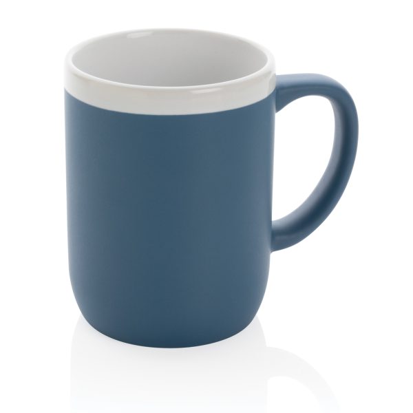 Ceramic mug with white rim P434.095