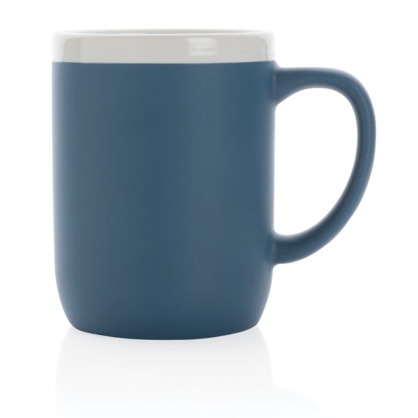 Ceramic mug with white rim P434.095