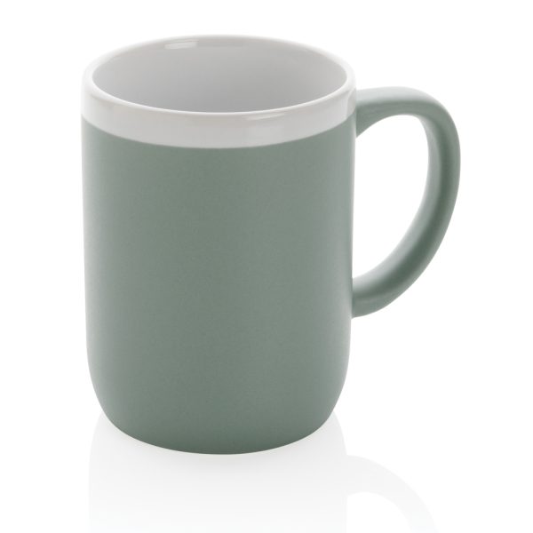 Ceramic mug with white rim P434.097