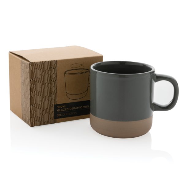 Glazed ceramic mug P434.112