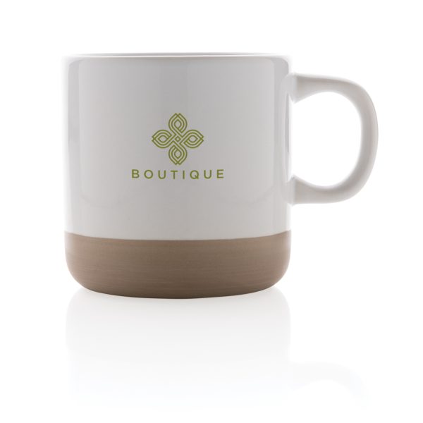 Glazed ceramic mug P434.113