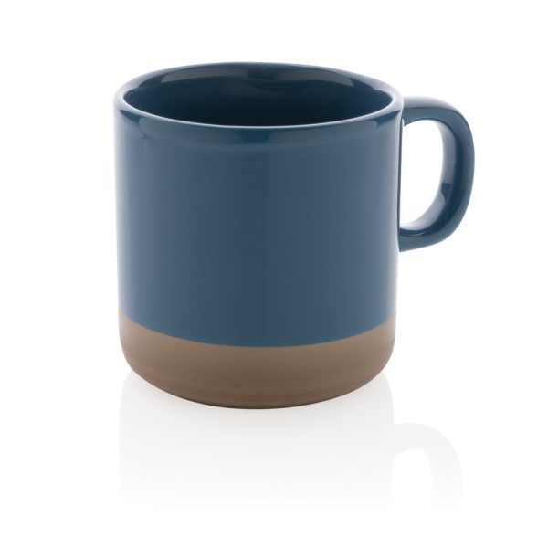 Glazed ceramic mug P434.115