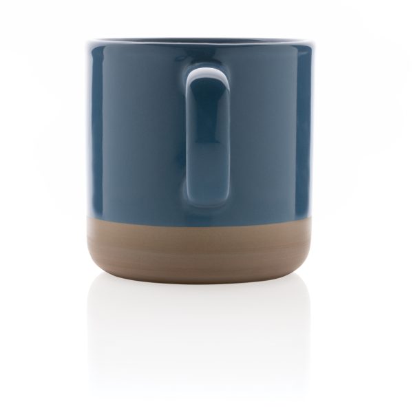 Glazed ceramic mug P434.115