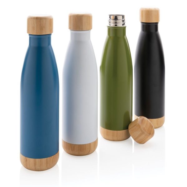 Vacuum stainless steel bottle with bamboo lid and bottom P436.795