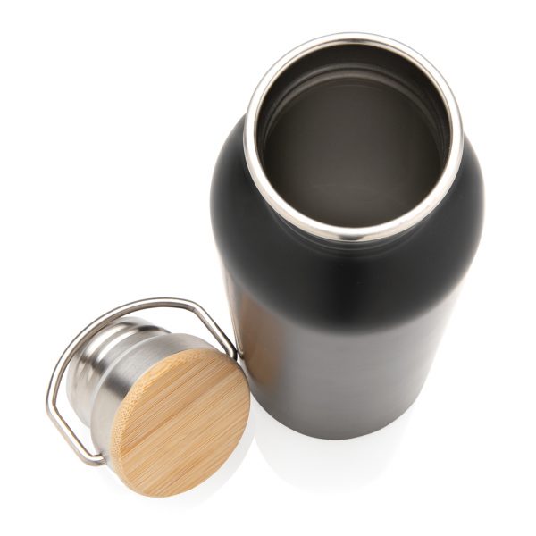 Modern stainless steel bottle with bamboo lid P436.831