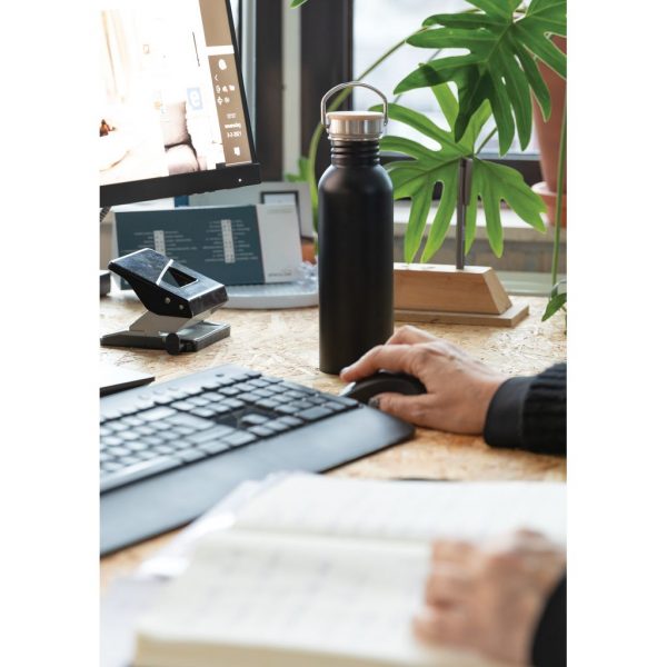 Modern stainless steel bottle with bamboo lid P436.831