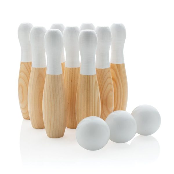 Wooden skittles set P453.549