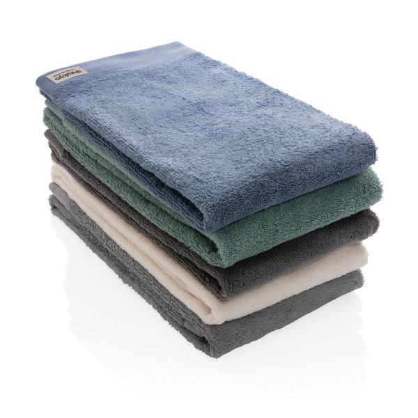 Ukiyo Sakura AWARE™ 500 gsm bath towel 50 x 100cm P453.812