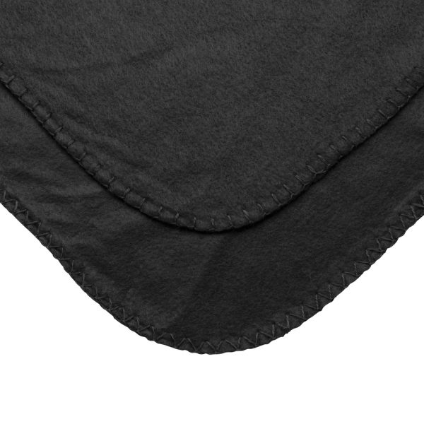 Fleece blanket in pouch P459.061