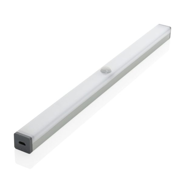 USB-rechargeable motion sensor LED light large P513.032