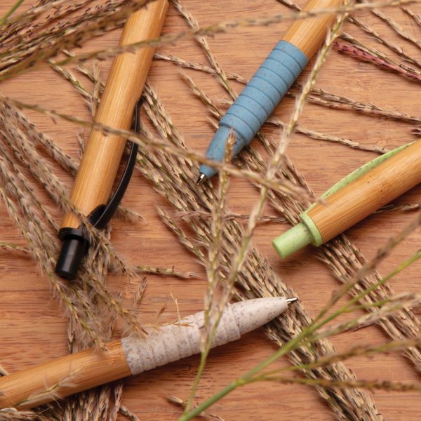 Bamboo & wheat straw pen P610.535