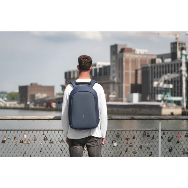 Anti-theft backpack P705.715