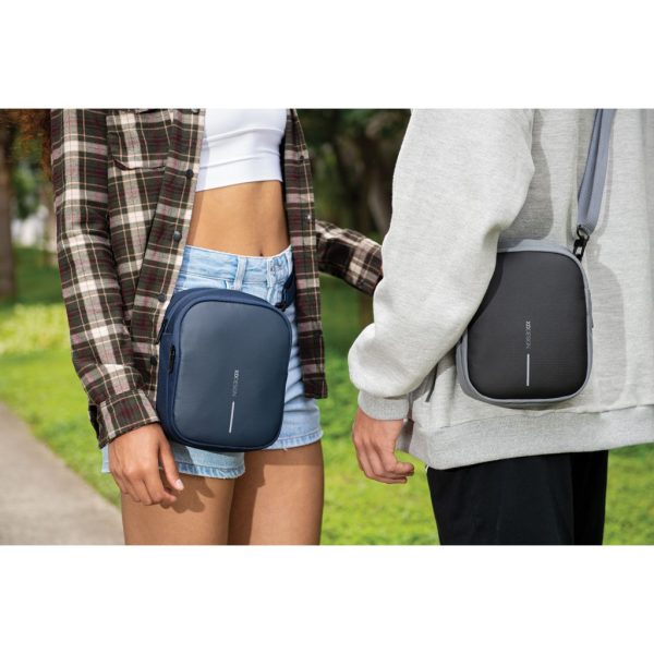 Boxy Sling P705.955