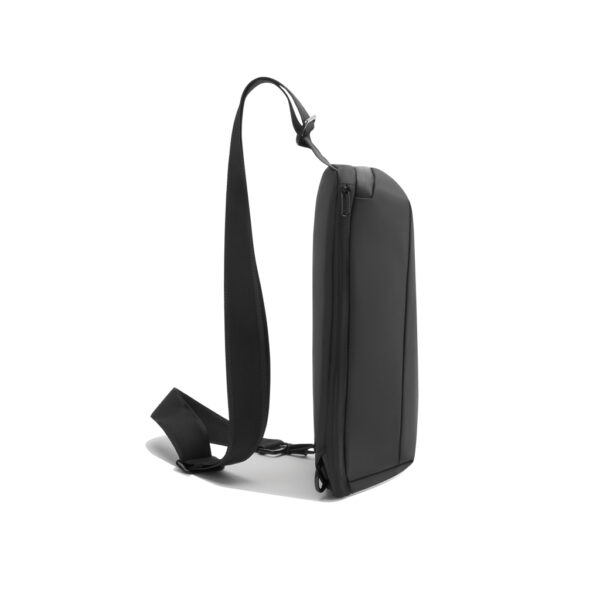 Urban Water Resistant Expandable Sling P706.2701
