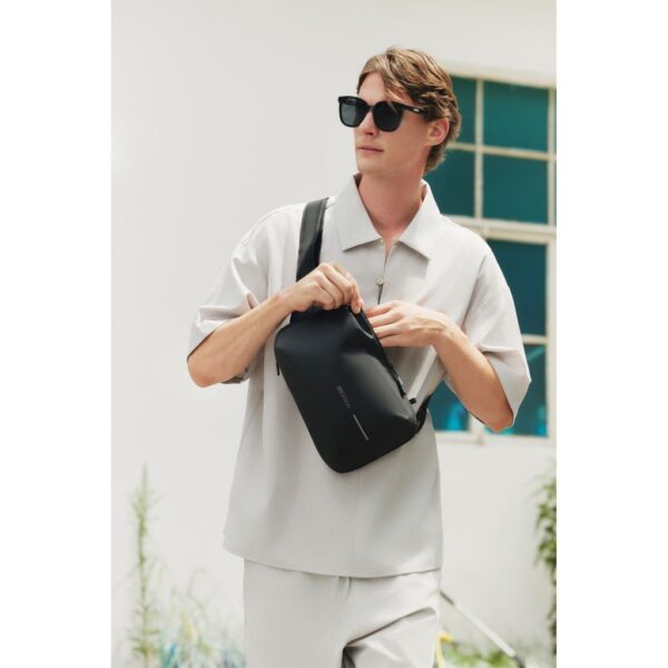 Urban Water Resistant Expandable Sling P706.2701