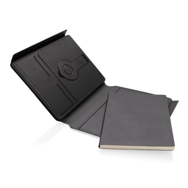 Swiss Peak RCS rePU notebook with 2-in-1 wireless charger P774.562