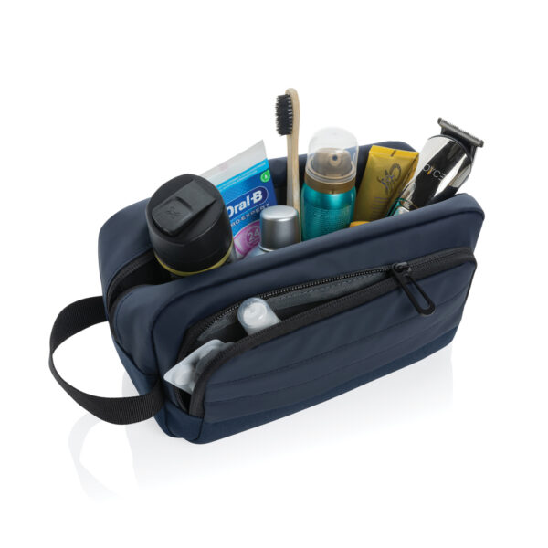 Armond AWARE™ RPET toiletry bag P820.865