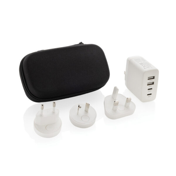 TravelCharge Pro RCS rplastic travel charger with USB C P821.0203
