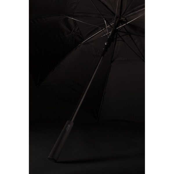 Swiss peak AWARE™ Tornado 23” storm umbrella P850.471