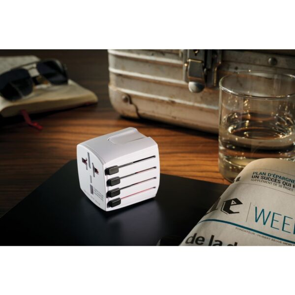 SKROSS World Travel Adapter MUV Micro RB1.102.500-E