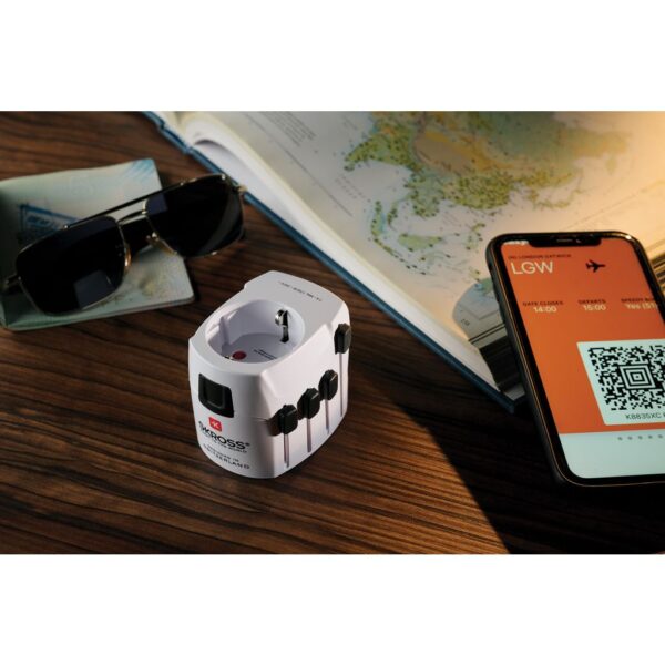 SKROSS Pro 3-Pole World Travel Adapter RB1.103145