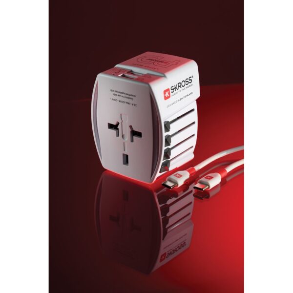 SKROSS World Travel Adapter MUV 65W PD with USB C Cable RB1.302976