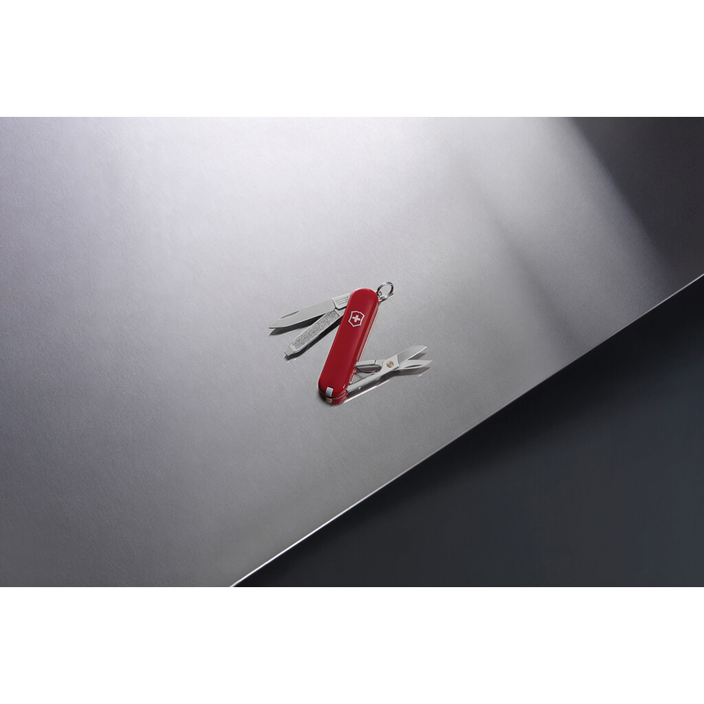Džepni nož VICTORINOX Classic SD 7 funkcija RB5V0.6223