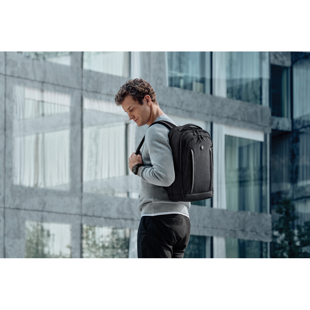 Ruksak VICTORINOX Altmont Professional Compact za laptop 15.6" RB602151