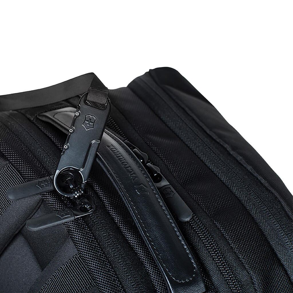 Ruksak VICTORINOX Altmont Professional Deluxe za laptop RB602155