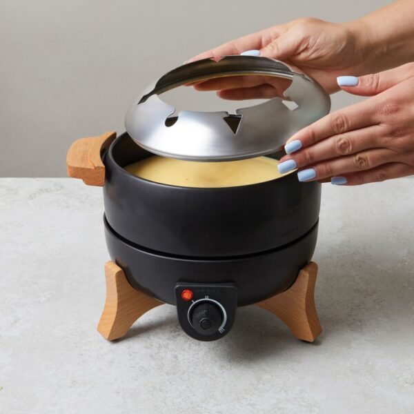 BOSKA Electric Party Fondue Set - 2.3L (EU Type F) RB853570