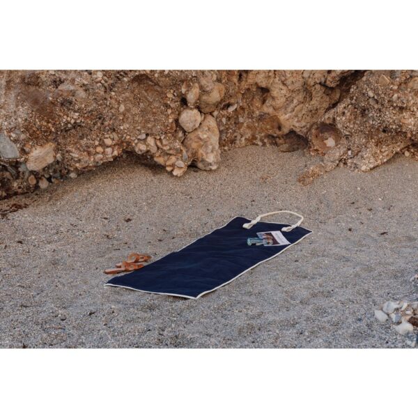VINGA Volonne AWARE™ recycled canvas beach mat V459105