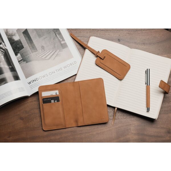 VINGA Bosler RCS RFID passport cover V8200509